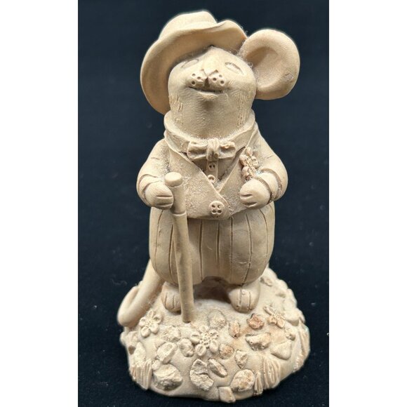 Vintage Light Brown, Groom Bride Mouse in Her Dress, Holding a Bag Purse, MC '9 - Picture 6 of 16